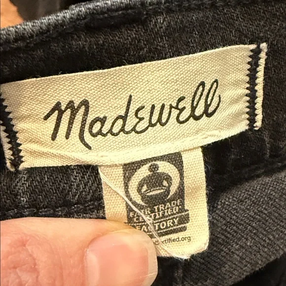 Madewell 90s Straight Jeans - Picture 5 of 5